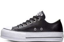 Cargar imagen en el visor de la galería, Converse bajas polipiel negras
