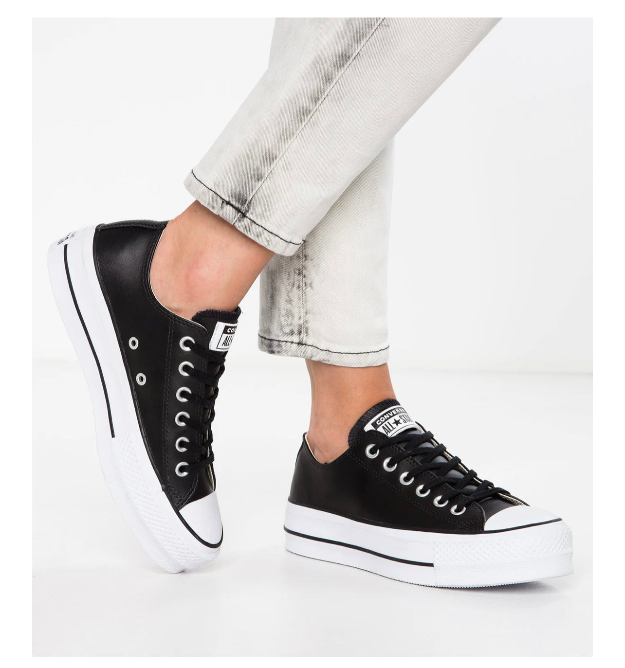 Converse polipiel negra